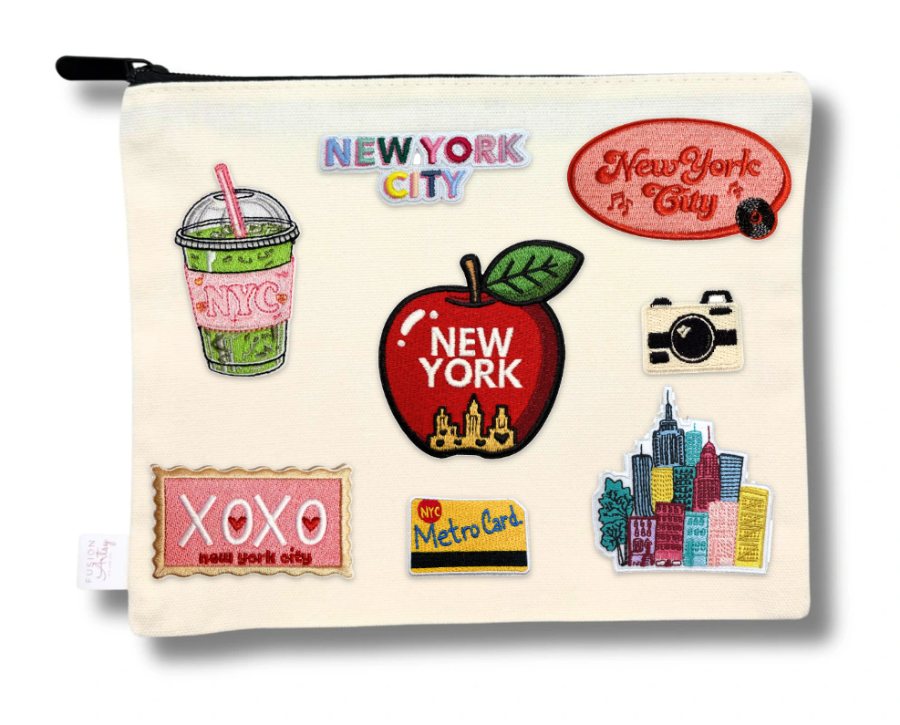 Made by Stephanie: Pouch in Medium Pouch with 8 patches